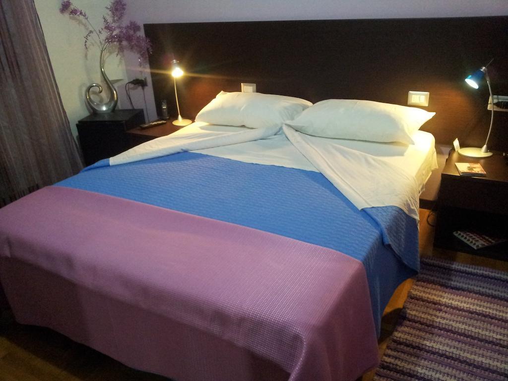 Bed and Breakfast BbMilán Habitación foto